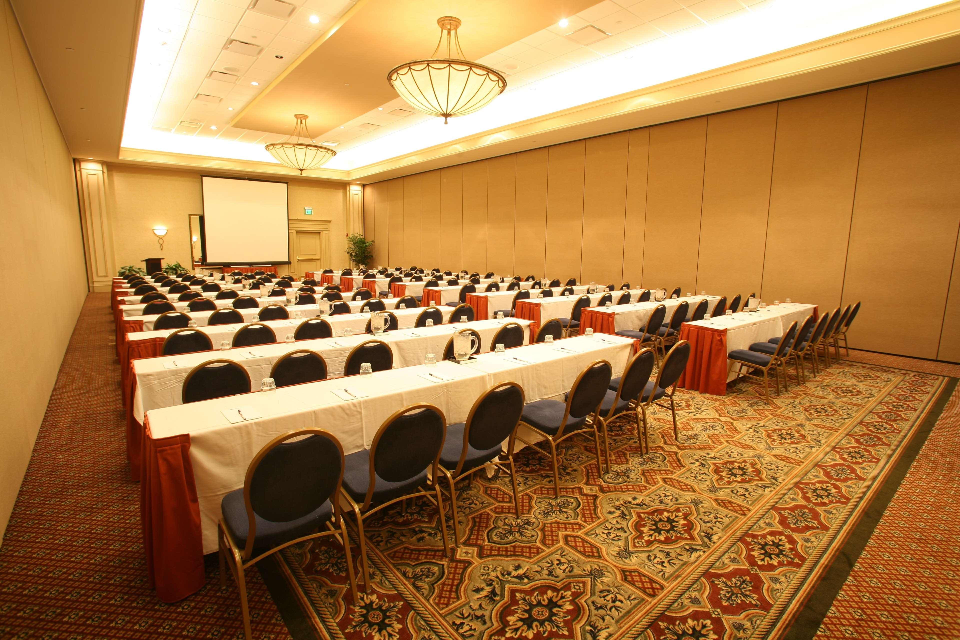 Hilton Garden Inn Suffolk Riverfront Extérieur photo