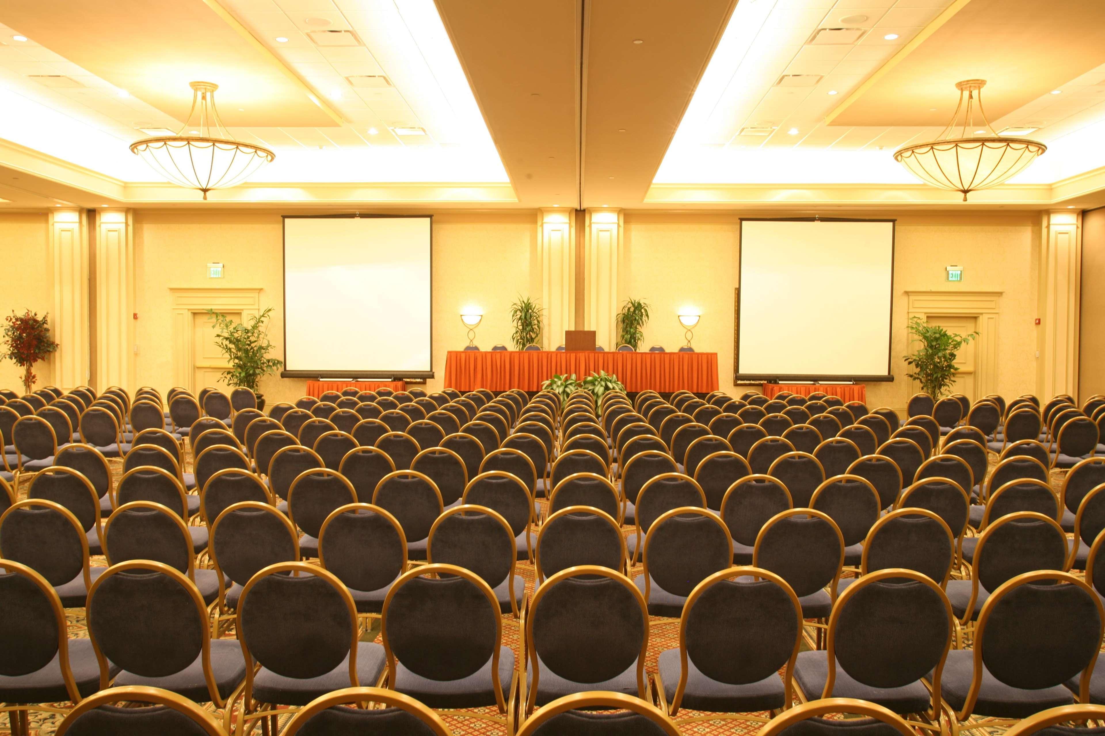 Hilton Garden Inn Suffolk Riverfront Extérieur photo