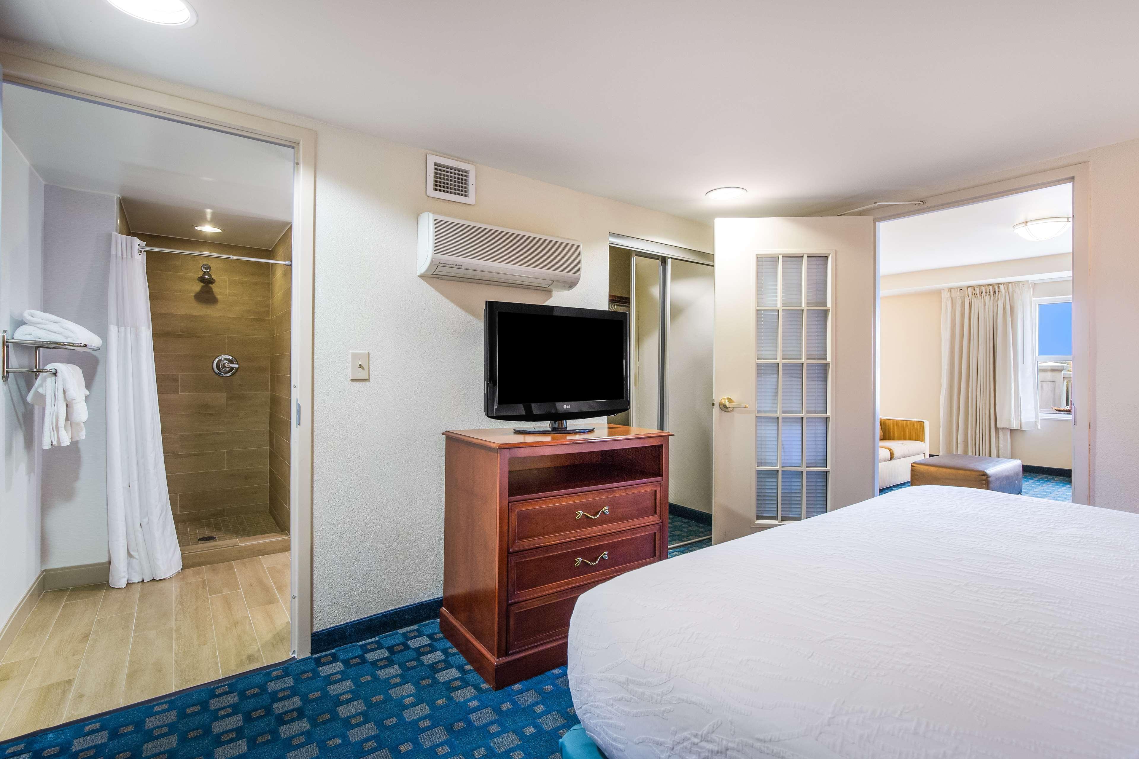 Hilton Garden Inn Suffolk Riverfront Extérieur photo