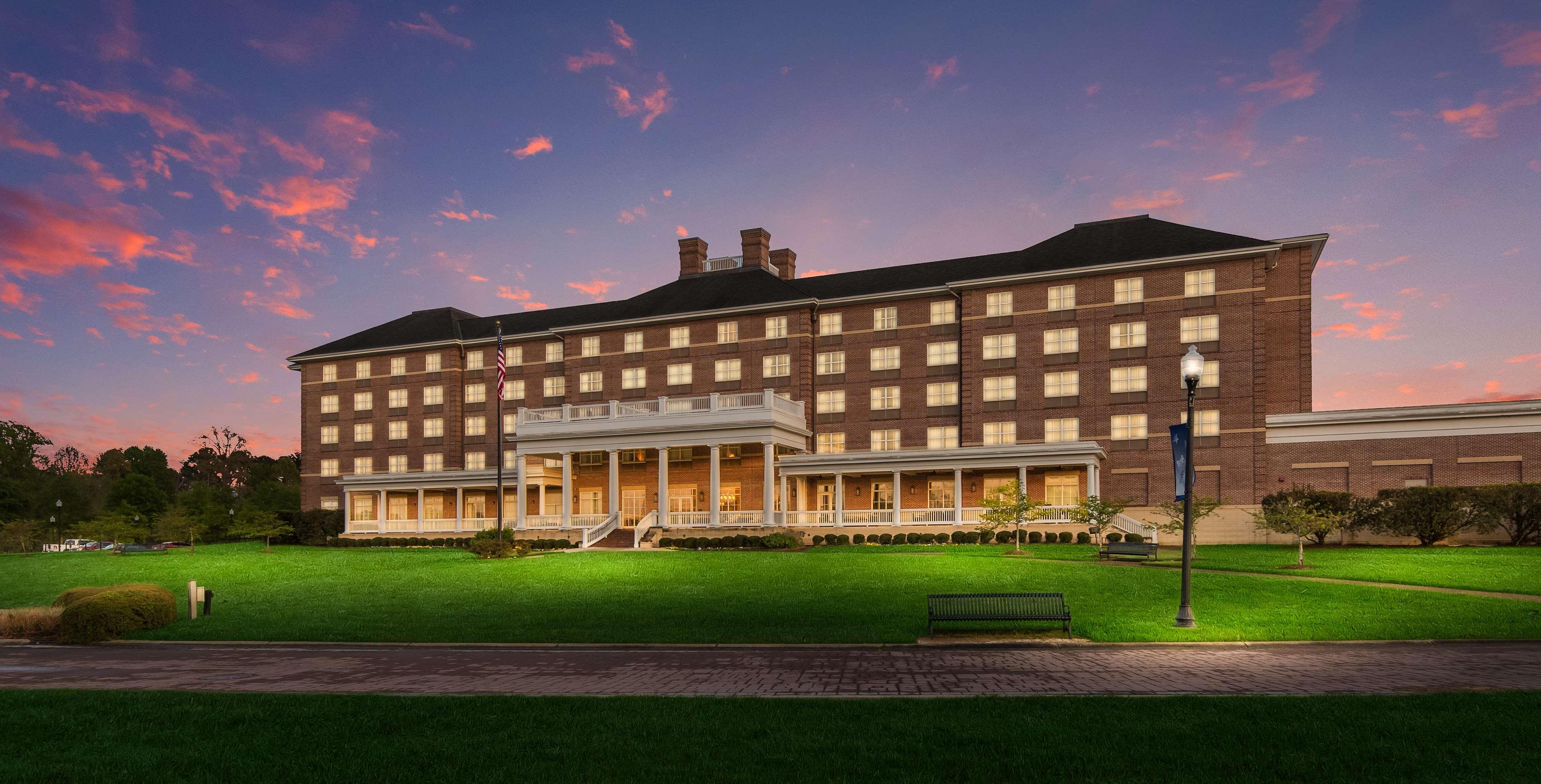 Hilton Garden Inn Suffolk Riverfront Extérieur photo