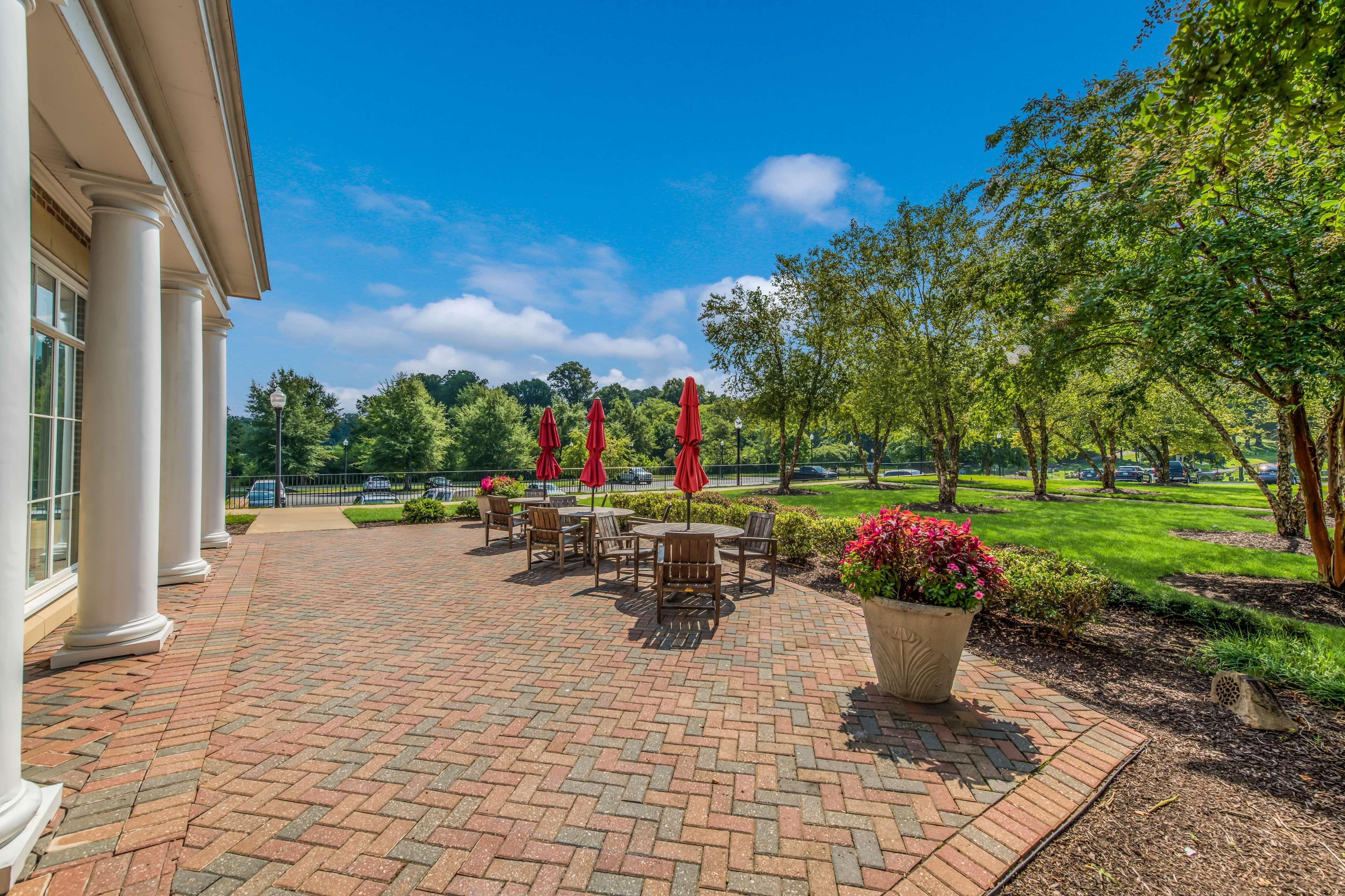 Hilton Garden Inn Suffolk Riverfront Extérieur photo